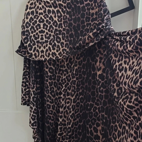 UOOZEE-Animal Print Unique Poncho Style Dress - Picture 5 of 9
